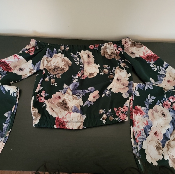 CROP TOP off the shoulder floral shirts - Picture 3 of 6